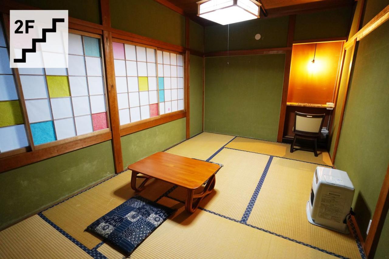 Hostel Murasaki Ryokan Такаяма Экстерьер фото