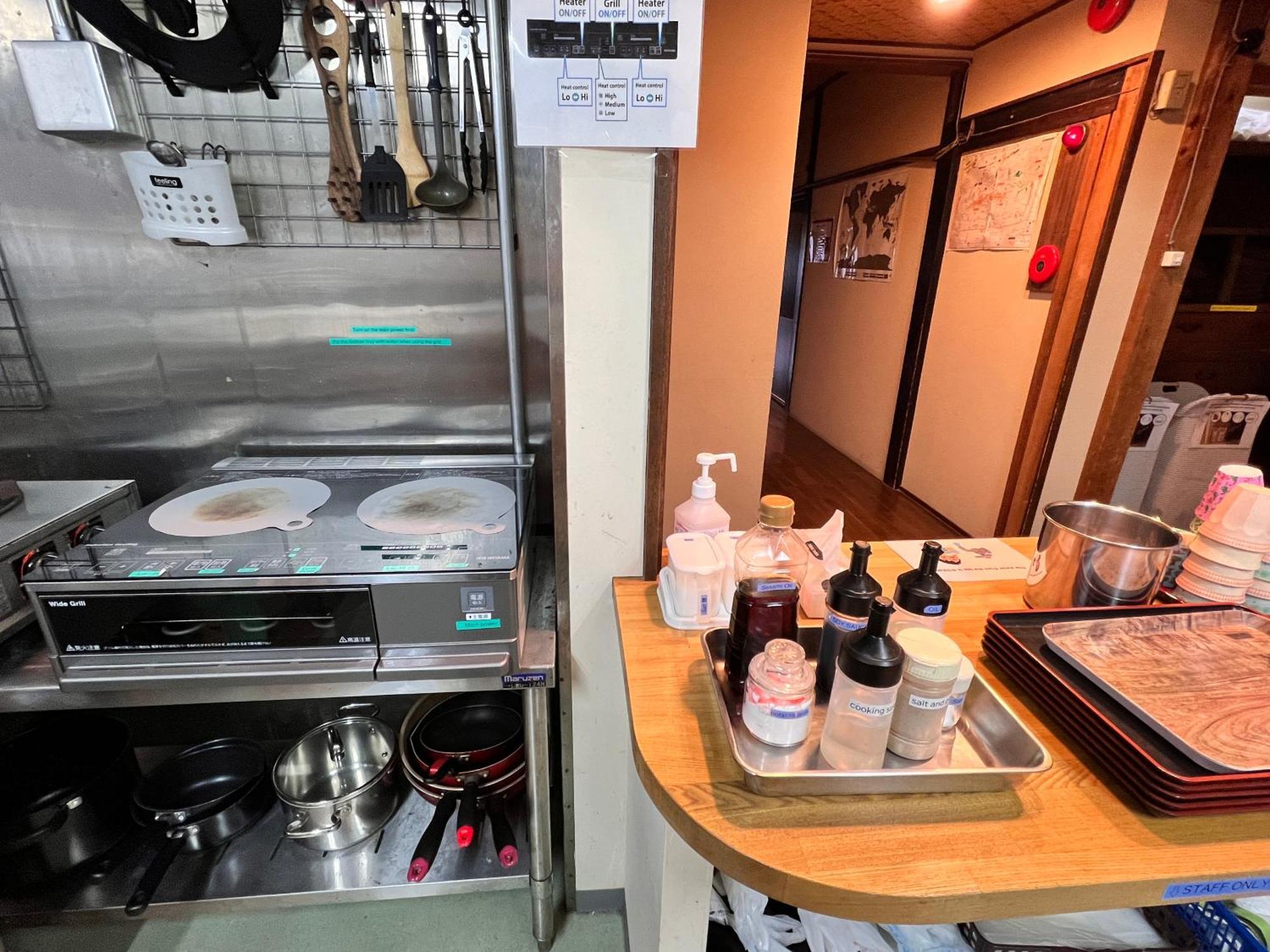 Hostel Murasaki Ryokan Такаяма Экстерьер фото